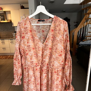 Vestito Reserved, rosa salmone con fiori