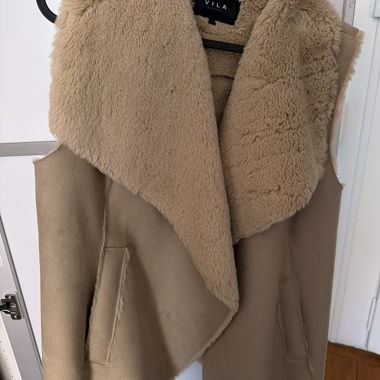 Gilet in finta pelliccia VILA