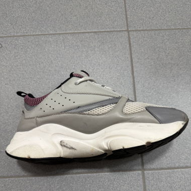 Dior b 22 