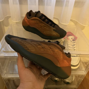 Yezzy 700 Cooper fade 