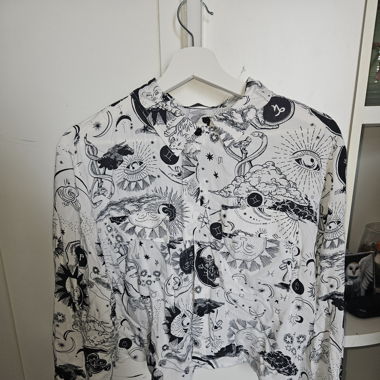 Astrology Button Up