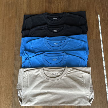Set de 5 T-shirts NEXT. Taille enfant 164