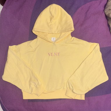 Sweat à capuche jaune