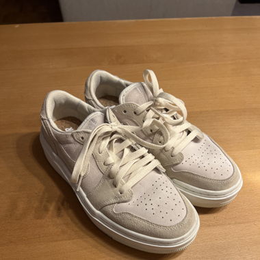 Nike Jordan low