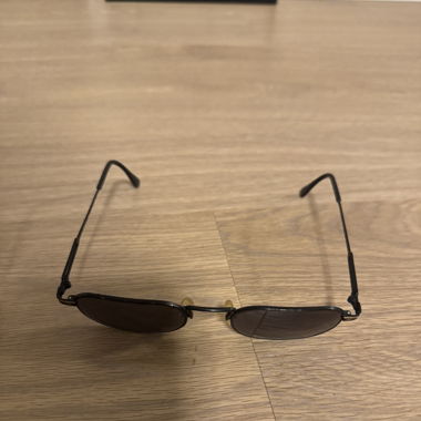 Sonnenbrille