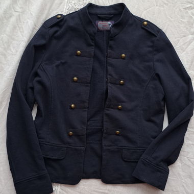 Dunkelblaue Jacke