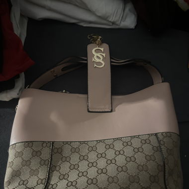 Handtasche