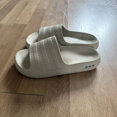 Adidas Slides