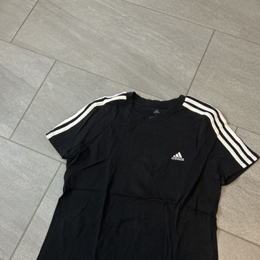 Adidas T-Shirt