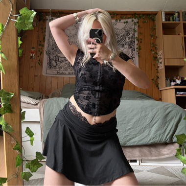 black goth lace flowy mini skirt