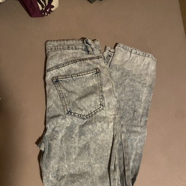 Hellblaue Jeans Ballon Leg High Rise