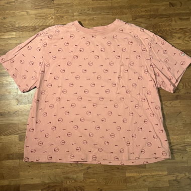 Pink Nike Tshirt