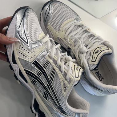 Asics Gel-Kayano 14 white/midnight