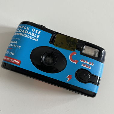 Caméra jetable Lomography