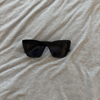 Occhiali da sole cat-eye neri