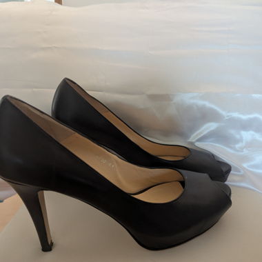 Black peep-toe high heels
