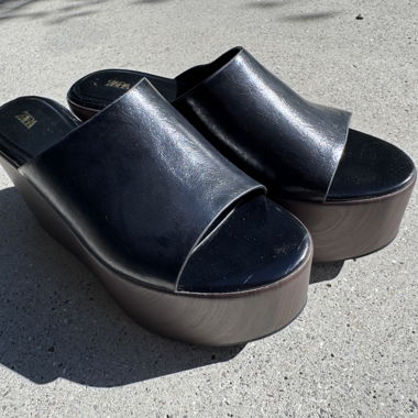 Sandales à plateforme noires ZARA