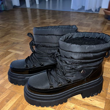 boots