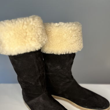 Stuart Weitzman 