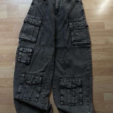 Cargos neri