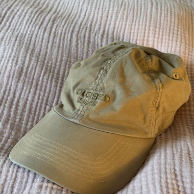 Olive Cap