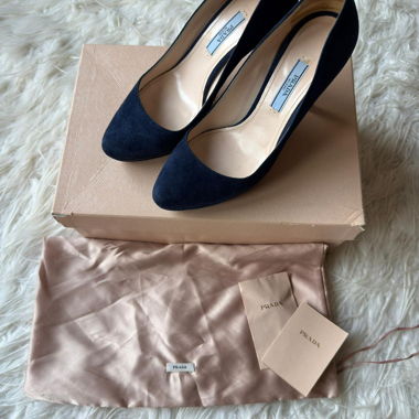 Prada high heels dark blue