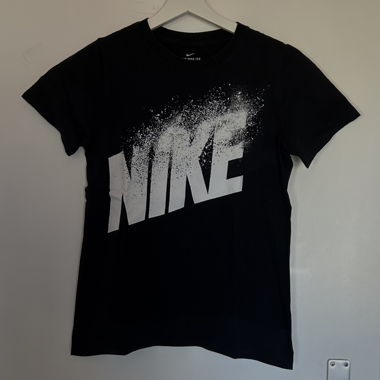 T-shirt NIKE nero logo bianco M