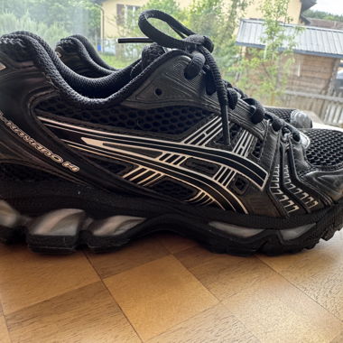 Chaussures de course Asics noires