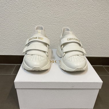 Dior Sneaker 37.5