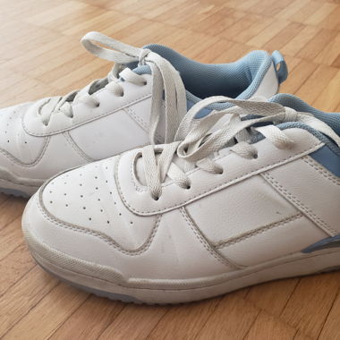Baskets blanches EU 39