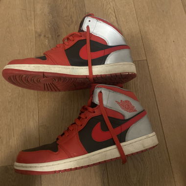 Air Jordan 1