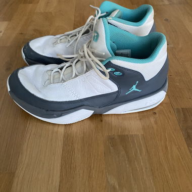 Jordan Basketball-Sneakers