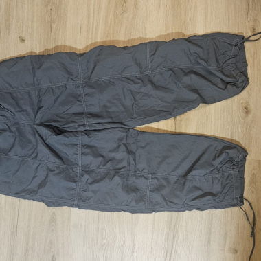 Graue Cargohose