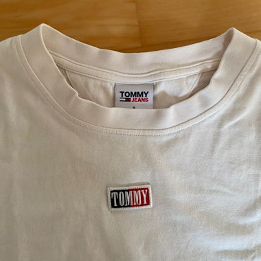 T-shirt Tommy Jeans vintage bianca