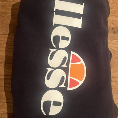 Sweat à capuche Ellesse