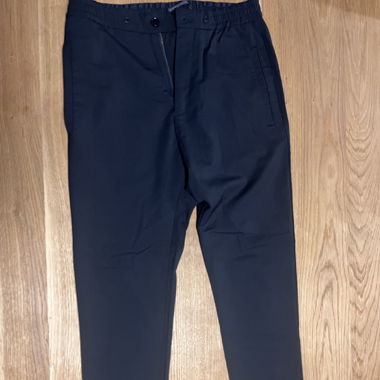 Pantalon en tissu noir