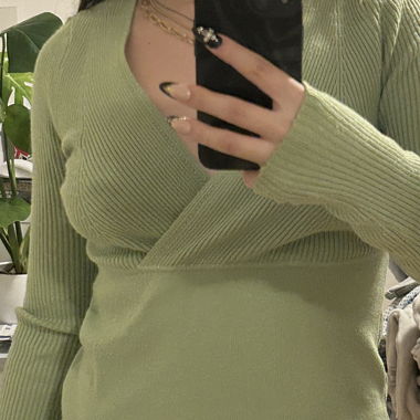 Pull vert 