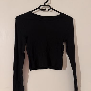 Black Long-Sleeve Top