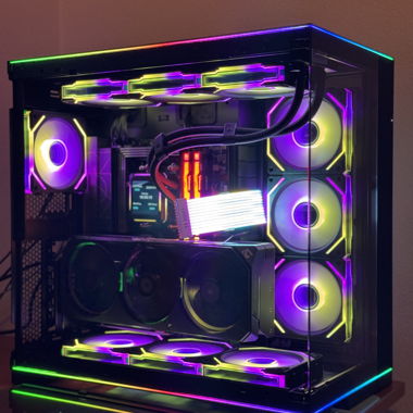 PC Gaming High-End / Ryzen 7 7700X / RTX 5070/DDR5