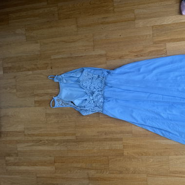 Abend Kleid