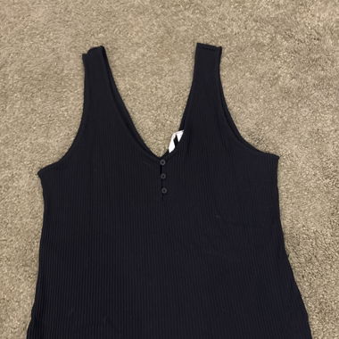 schwarzes Tanktop