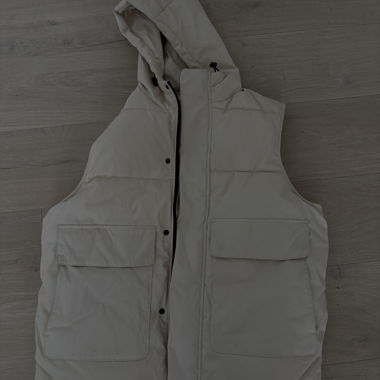 Gilet trapuntato con cappuccio ZARA beige L