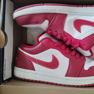 Air Jordan 1