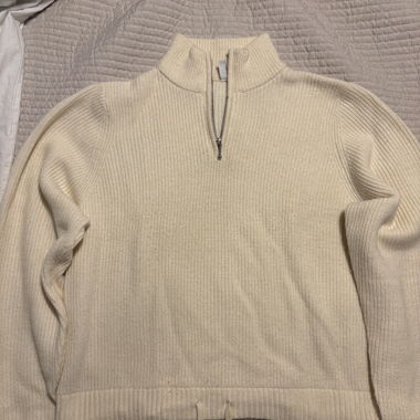 Cream-colored Knit Sweater XL