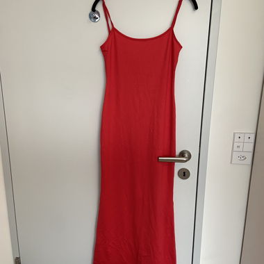 Robe nuisette Bershka rouge