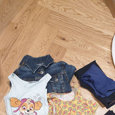 Lot vêtements fille 4ans