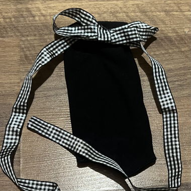 Stylische Socken mit Band / Schleife