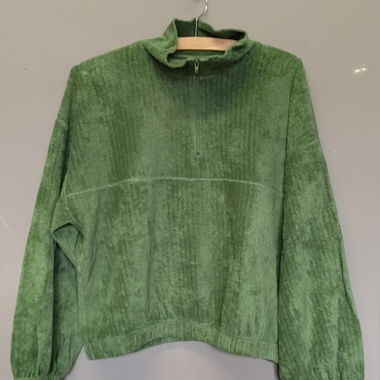 Sweater, Nénés
