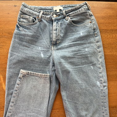 Mom Jeans