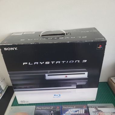 PS3 backwards compatible/retrocompatibel CECHA00 